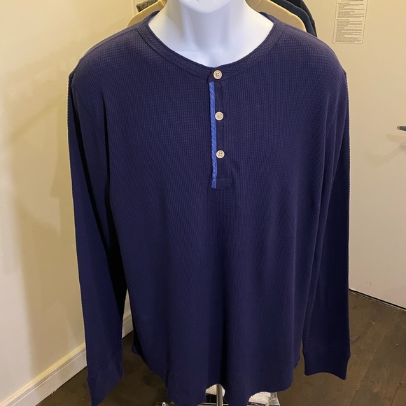 Sweatshirt - Picture 1 of 4